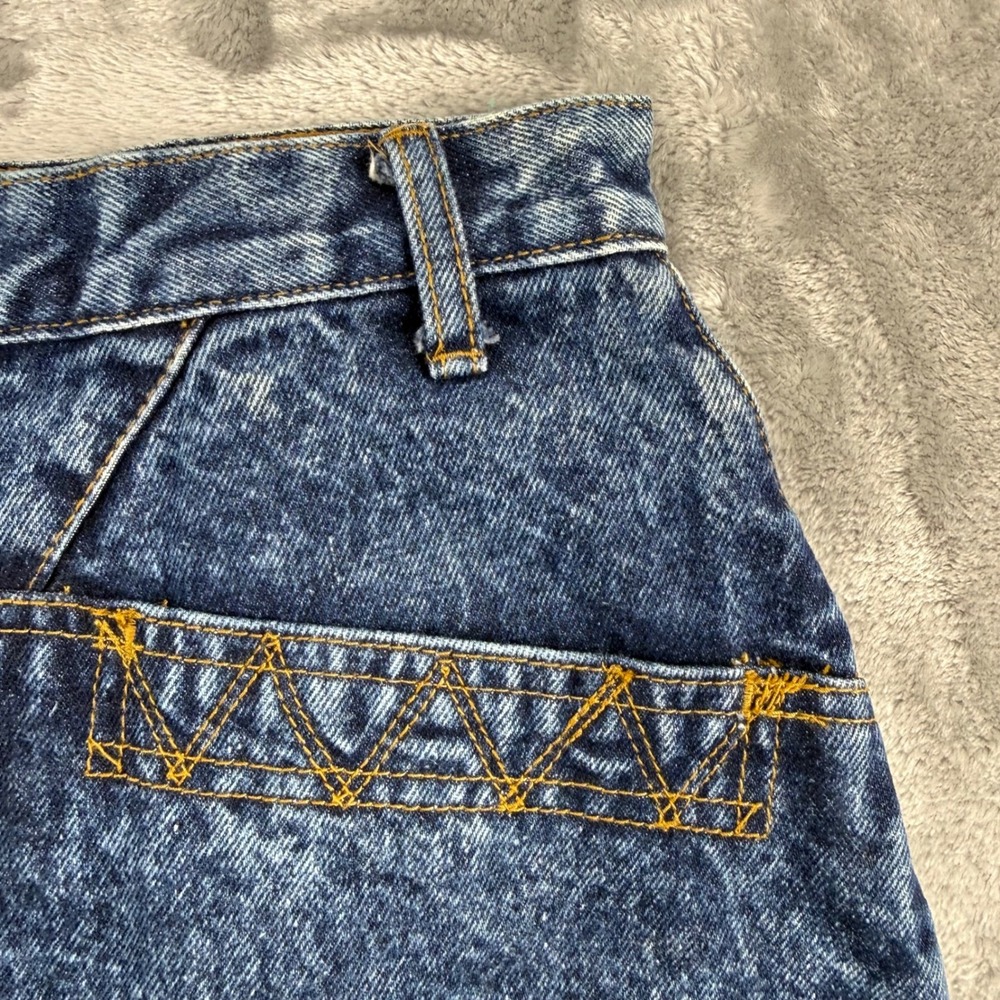 Vintage Nuovo Acid Wash Denim Mini Skirt High Waisted Western Yoke Blue Size 7 - Picture 16 of 16
